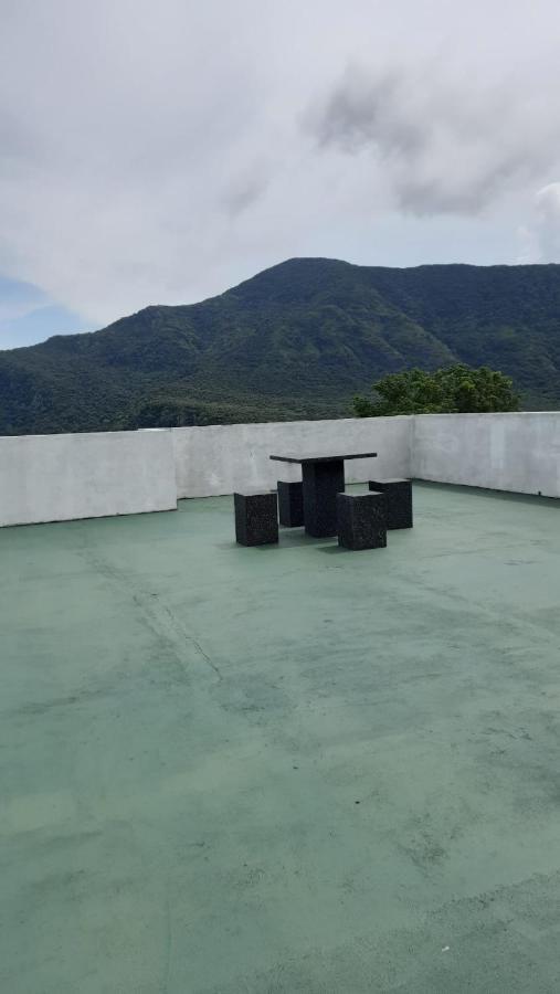 Crystal Riverston Deck Matale Luaran gambar